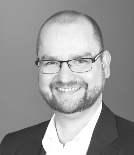 Dr. Götz Frommholz